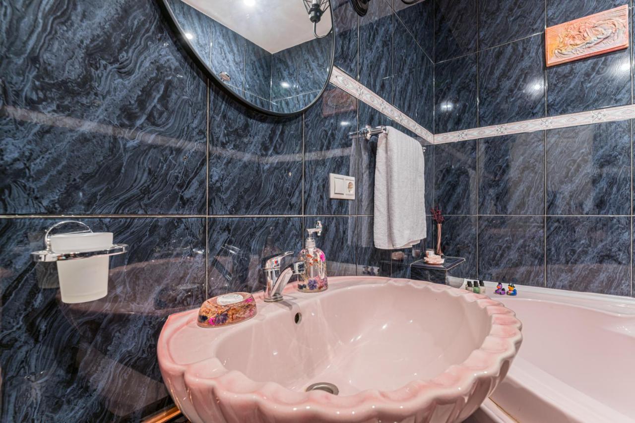 Sabin Apartments Private Parking 브라쇼브 외부 사진