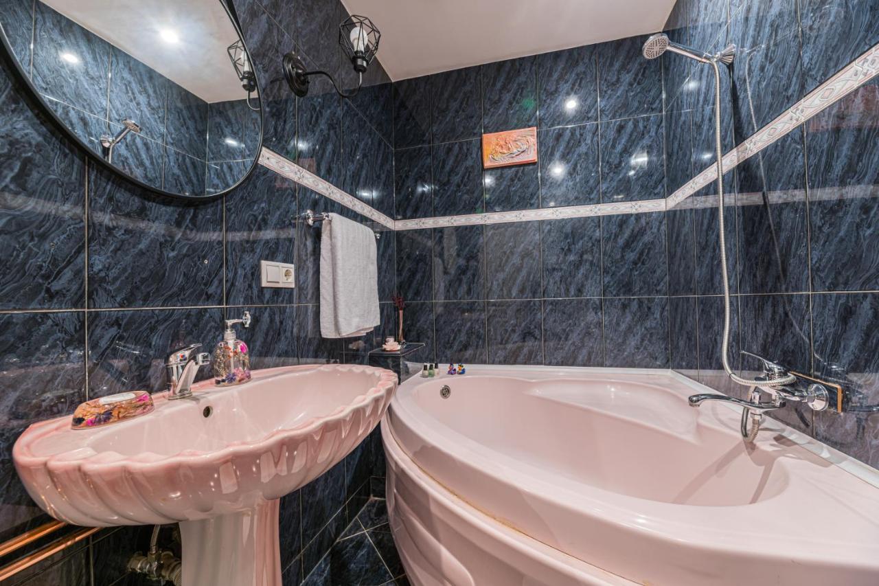 Sabin Apartments Private Parking 브라쇼브 외부 사진