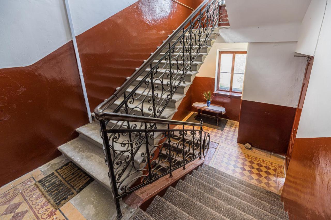 Sabin Apartments Private Parking 브라쇼브 외부 사진