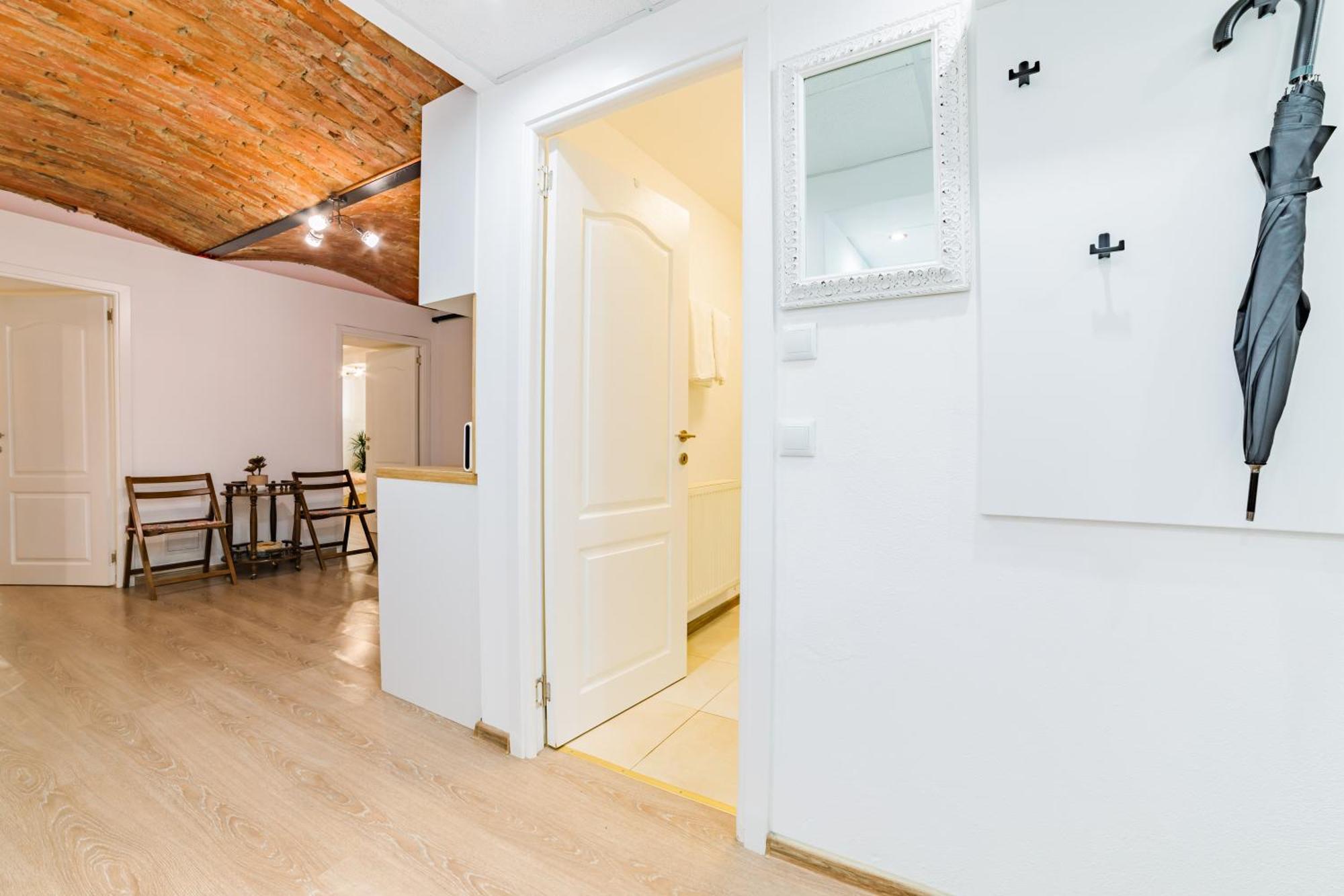 Sabin Apartments Private Parking 브라쇼브 외부 사진